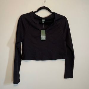 WILD FABLE black thermal crop